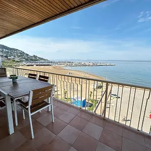Agi Avenida Appartement Roses